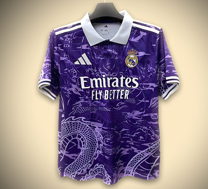 Concept Real Madrid voetbalshirt paars drakeneditie seizoen 2526