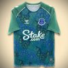 haut-d-echauffement-everton-fc-collection-exclusive-2024-2025 Haut d échauffement Everton FC collection exclusive 2024 2025