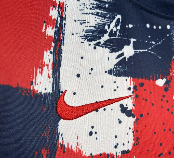 MaillotPSGspecialnike.jpg Maillot Paris Saint-Germain Avant-Match 2024-2025 detail tissu
