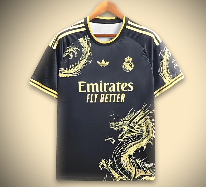maillot-concept-real-madrid-dragon-or-edition-2425 Concept Voetbalshirt Real Madrid Gouden Draak Editie 2425