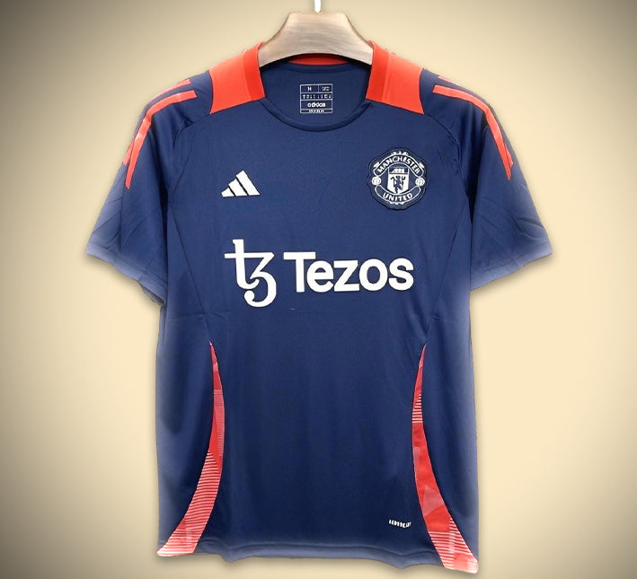 maillot-manchester-united-pre-match-20252026 Maillot Manchester United Pre-Match 20252026