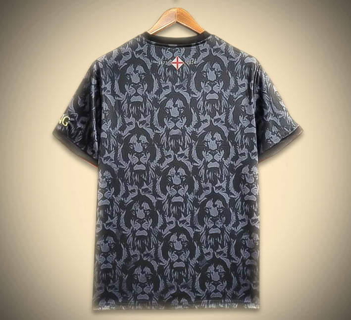 maillotangleterrecommanoirdos.jpg Concept Engeland Voetbalshirt Zwarte Comma Editie 2024 achteraanzicht