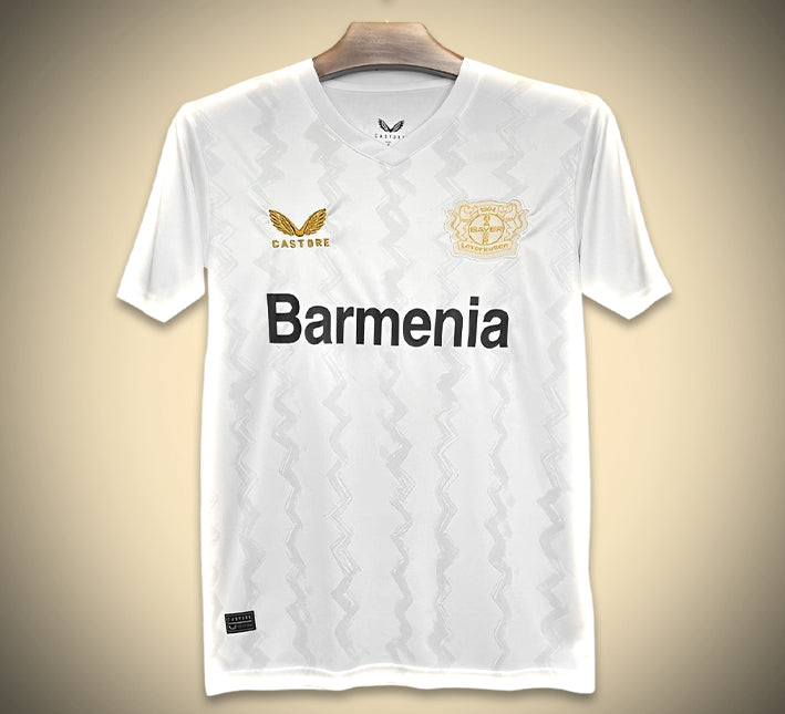 uitshirt Bayern Leverkusen kleur goud seizoen vierentwintig vijfentwintig