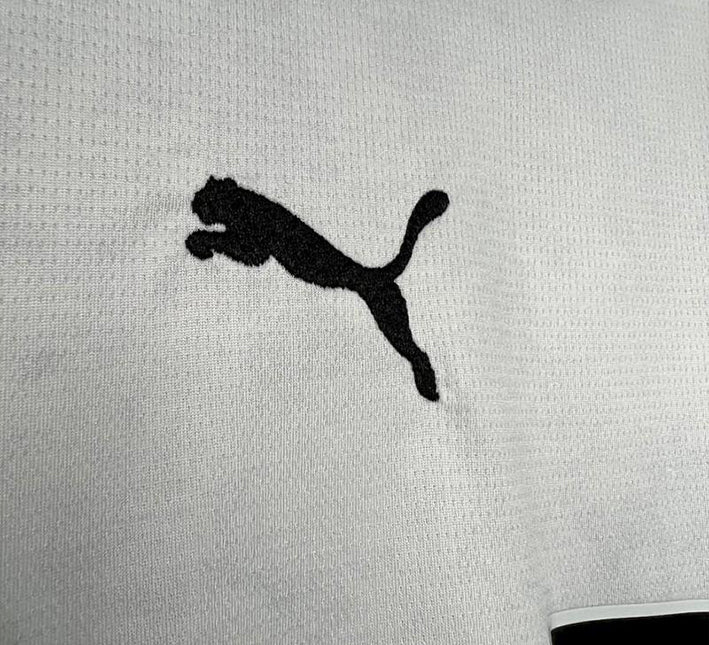 maillotbvbblancpuma.jpg Borussia Dortmund Derde Shirt 2024-2025 stofdetail