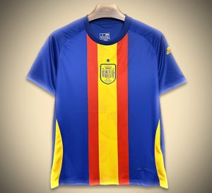 maillotespagneeuro-1.jpg Spanje Voorwedstrijdshirt Euro 2024 vooraanzicht
