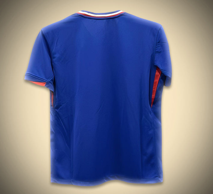 tenue-officielle-equipe-de-france-2024 Officieel Frankrijk elftal tenue 2024