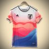 Voetbalshirt geïnspireerd op Japan in roze en blauw concepteditie