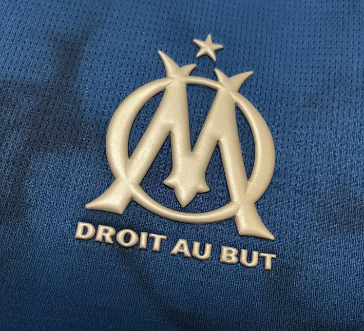 Olympique Marseille Uitshirt 2024-2025 zijaanzicht