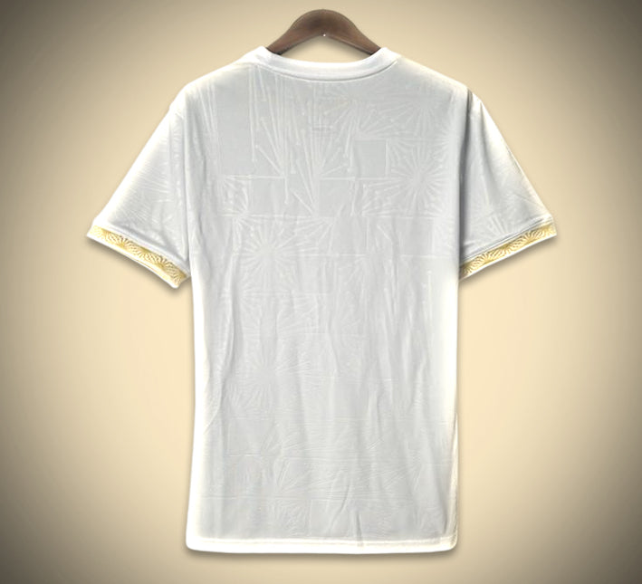 maillot-concept-mexique-blanc-et-or-edition-2025-design-premium Concept voetbalshirt Mexico wit en goud 2025 premium design