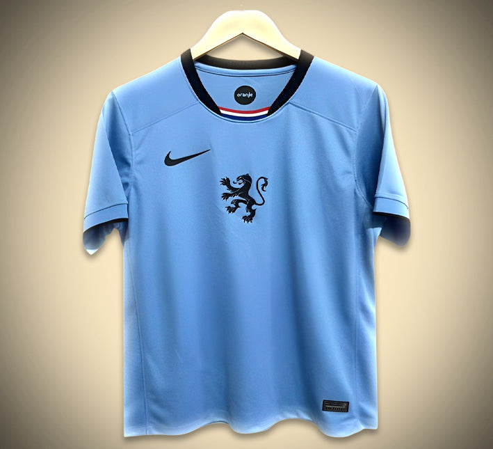 maillotpaysbasexterieur24-1.jpg Maillot Pays-Bas Extérieur 2025 vue de face