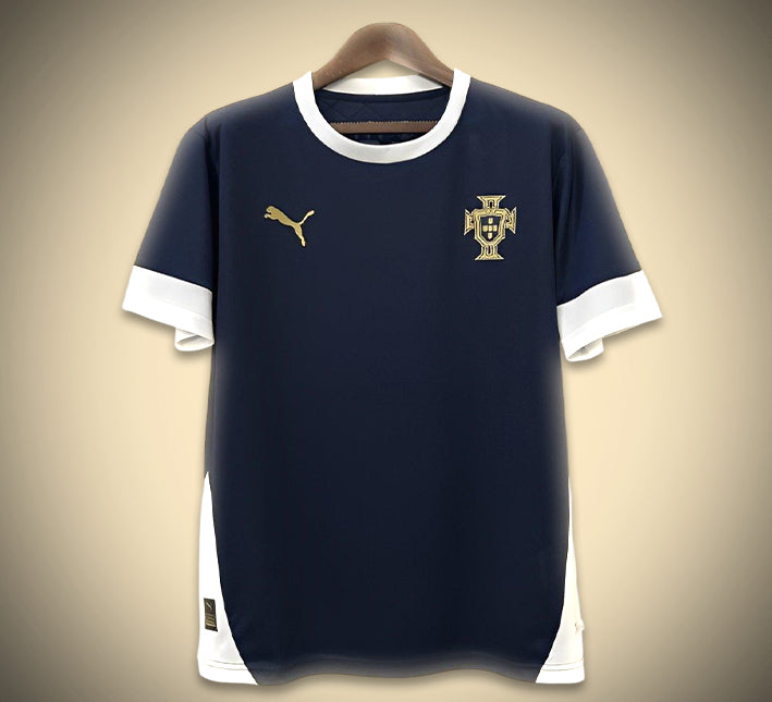 maillotportugalblueconcept-1.jpg Portugal Trainingsshirt Marineblauw 2024-2025 vooraanzicht