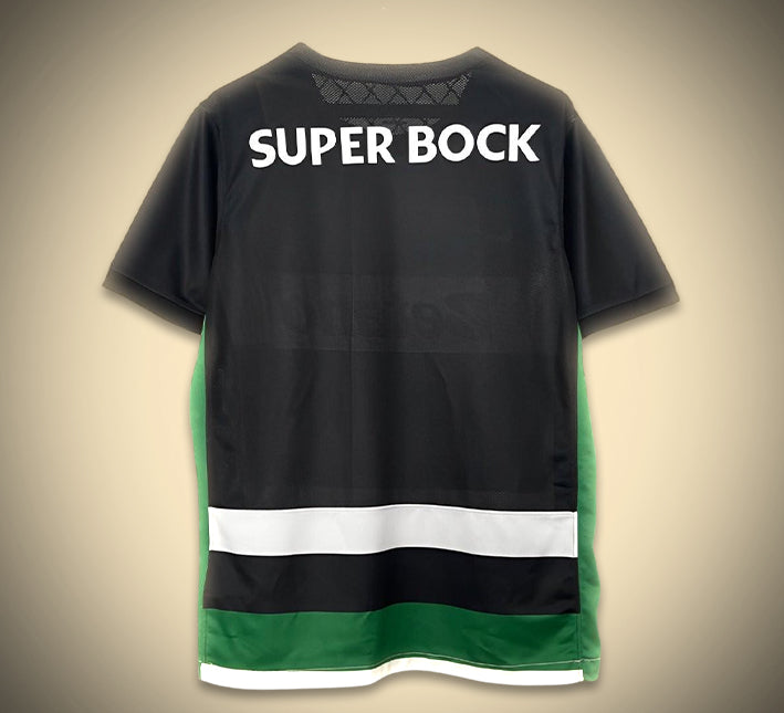 maillotsportingdomiciledos.jpg Sporting CP Thuisshirt 2024-2025 achteraanzicht