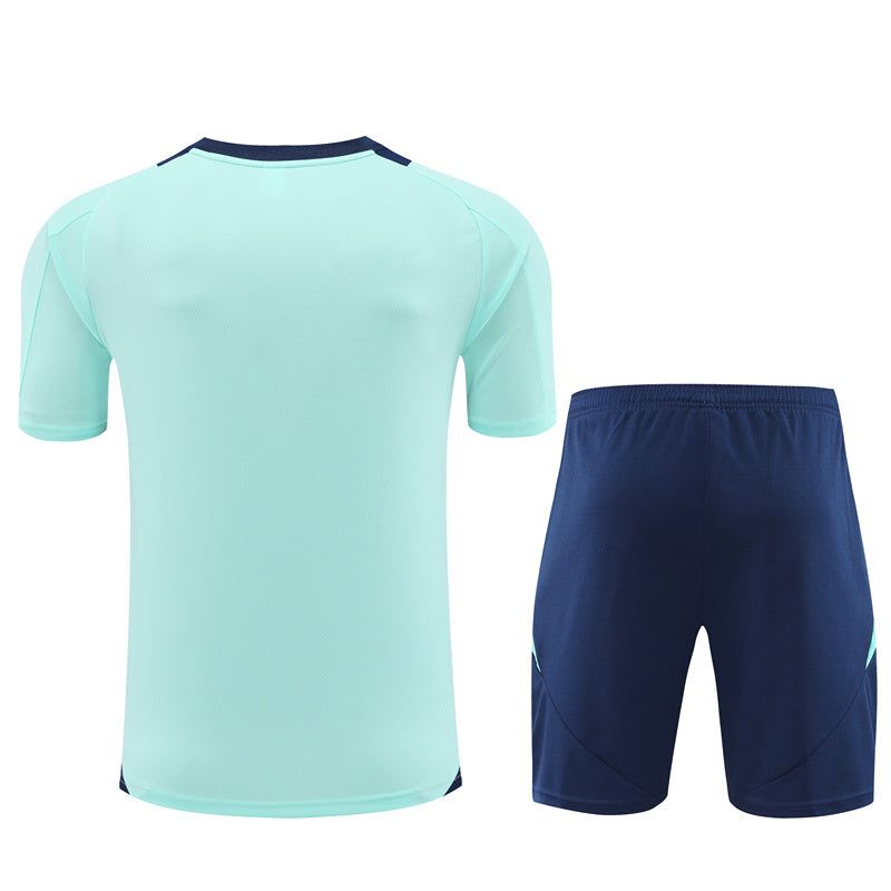 ensemble-maillot-et-short-arsenal-saison-2024-2025-tenue-domicile-rouge-et-blanc Ensemble maillot et short Arsenal saison 2024 2025 tenue domicile rouge et blanc