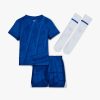 ensemble-maillot-et-short-enfant-chelsea-fc-domicile-saison-2025-2026 Set shirt en broek kind Chelsea FC thuis seizoen 2025-2026