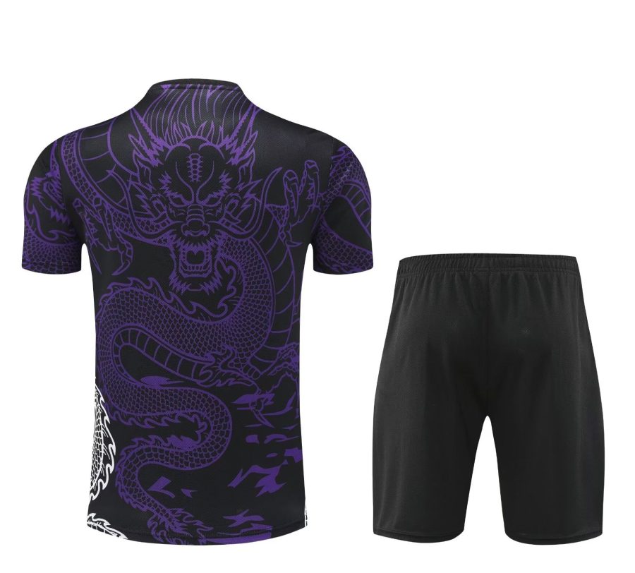 Real Madrid shirt en short set seizoen 2024 2025 thuistenue