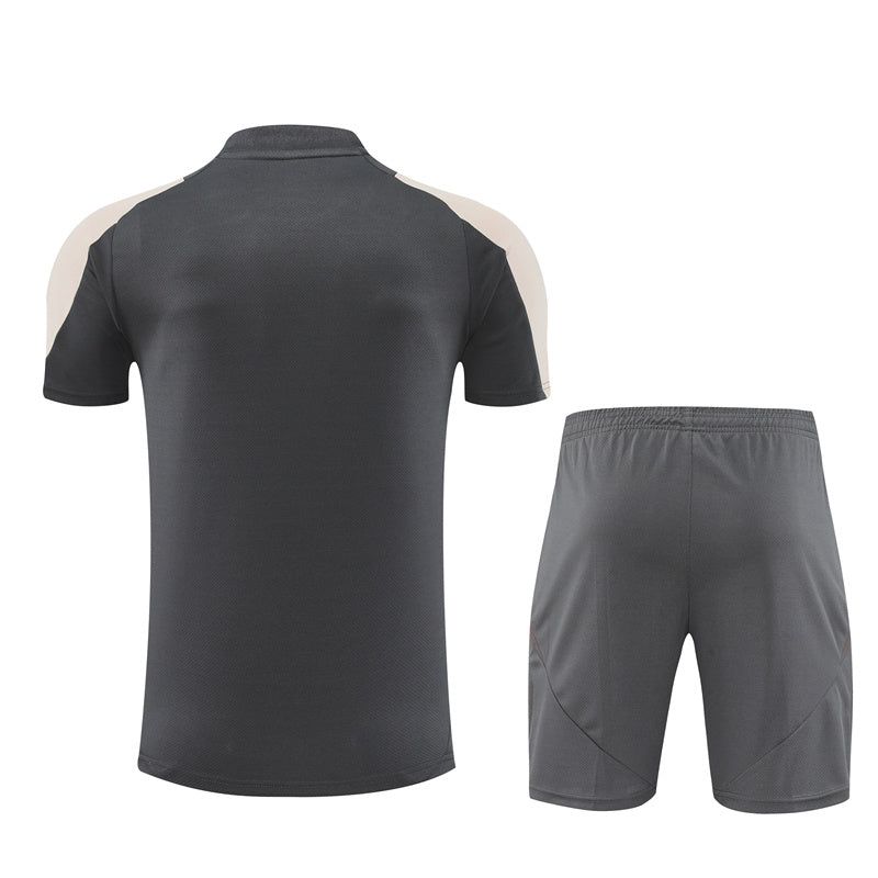 ensemble-maillot-et-short-real-madrid-saison-2024-2025-tenue-officielle Shirt en broek set Real Madrid seizoen 2024 2025 officiële tenue