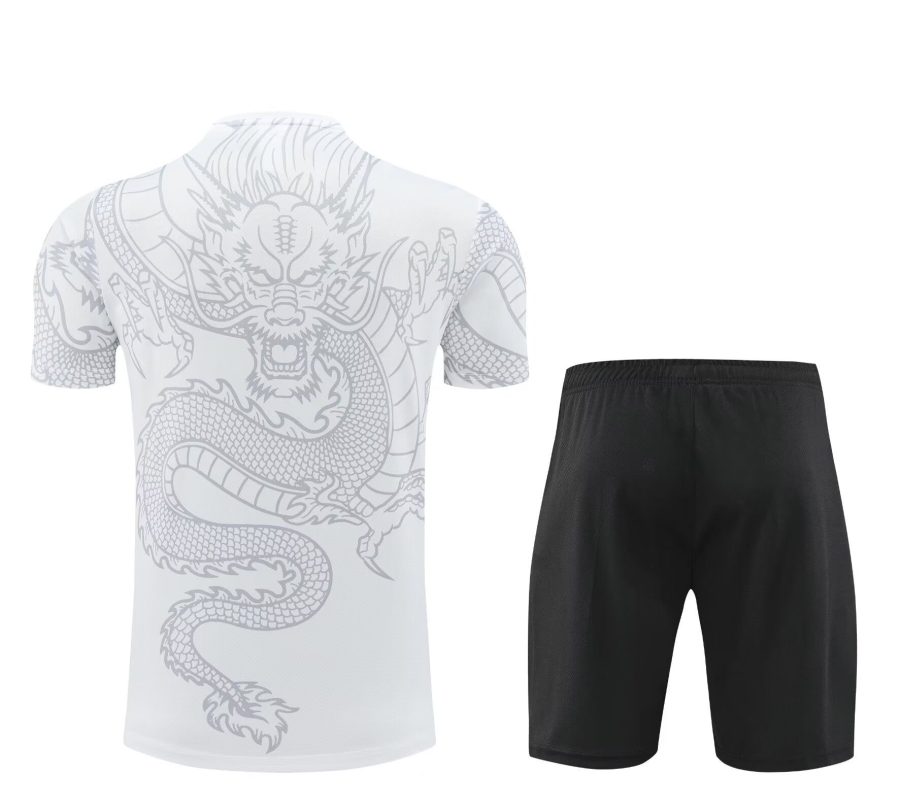 Real Madrid shirt en short set seizoen 2024 2025