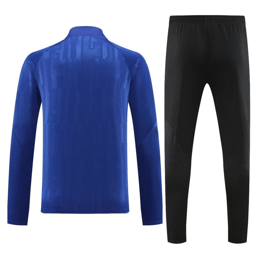 ensemble-survetement-inter-milan-bleu-saison-deux-mille-vingt-trois-deux-mille-vingt-quatre-haut-et-bas Inter Milaan trainingspak blauw seizoen 2023-2024 boven- en onderkleding