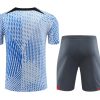 ensemble-training-liverpool-fc-bleu-saison-vingt-vingt-trois-vingt-vingt-quatre Ensemble training Liverpool FC bleu saison vingt vingt trois vingt vingt quatre