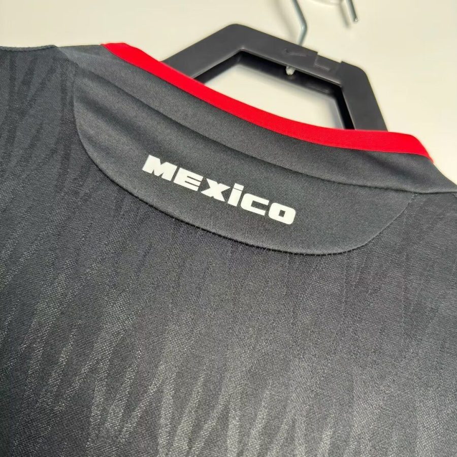 haut-de-match-mexique-supporter-exterieur-collection-vintage Mexico wedstrijdshirt supporter uitshirt vintage collectie