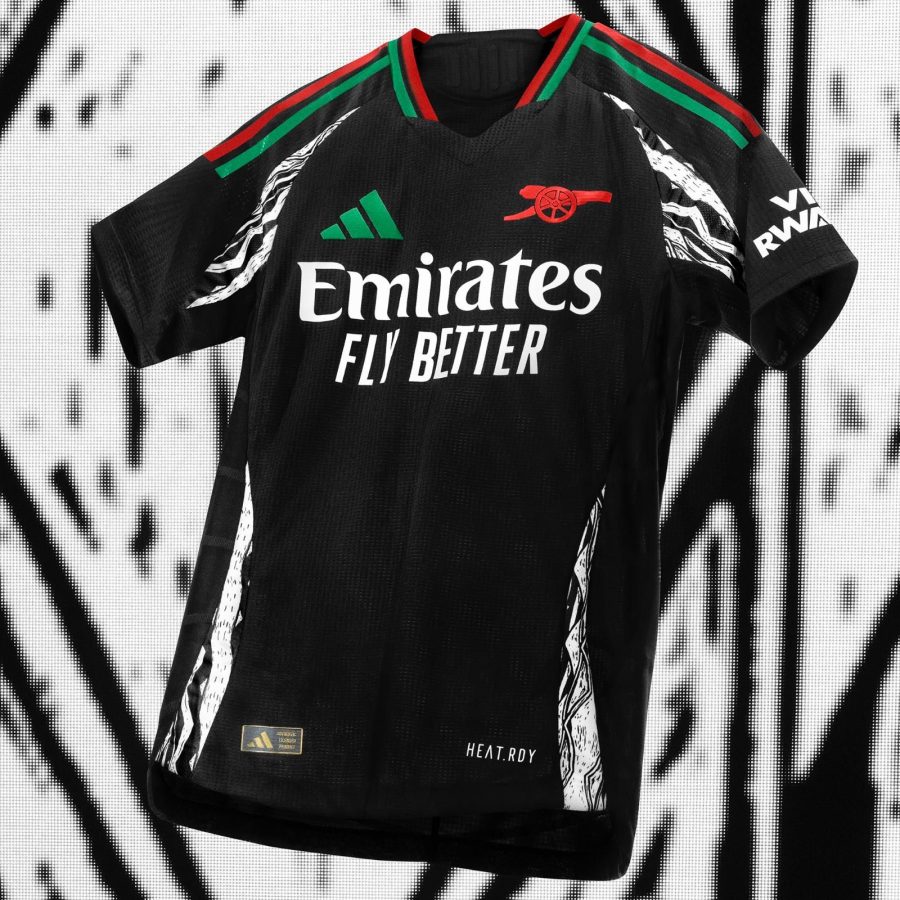 jersey-arsenal-exterieur-adidas-rouge-et-noir-pour-supporter-des-gunners Arsenal uitshirt adidas rood en zwart voor supporters van de Gunners