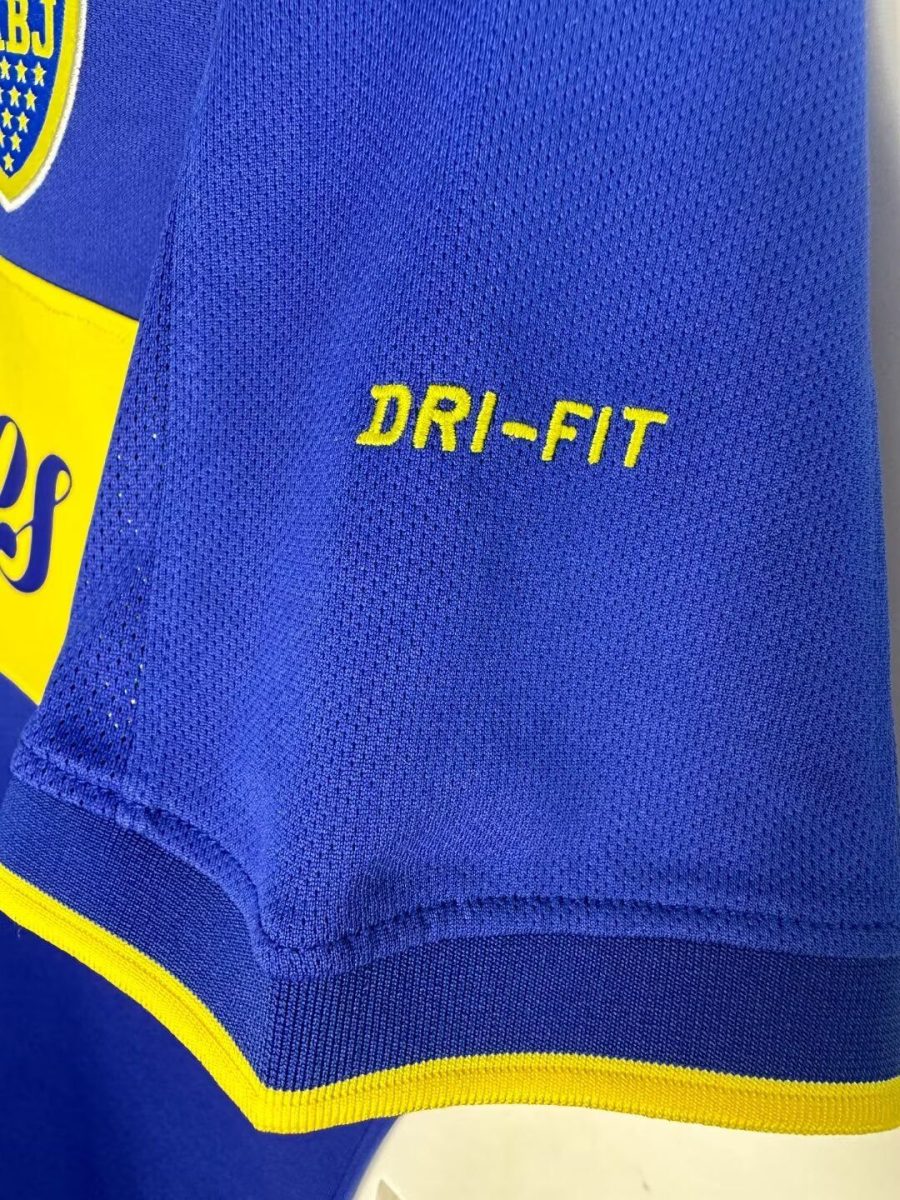 jersey-boca-juniors-domicile-avec-couleurs-officielles-bleu-jaune Jersey Boca Juniors domicile avec couleurs officielles bleu jaune