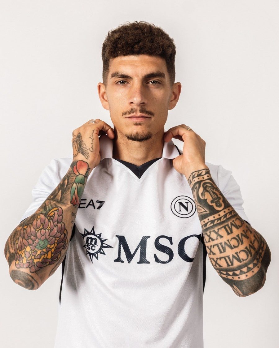 jersey-de-foot-ssc-napoli-version-exterieur-2024-2025-avec-ecusson-du-club Voetbalshirt SSC Napoli uitshirt 2024 2025 met clublogo