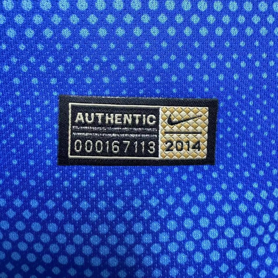 jersey-de-football-bresil-tenue-exterieur-collection-2014-supporter Braziliaans voetbalshirt uitshirt collectie 2014 supporter