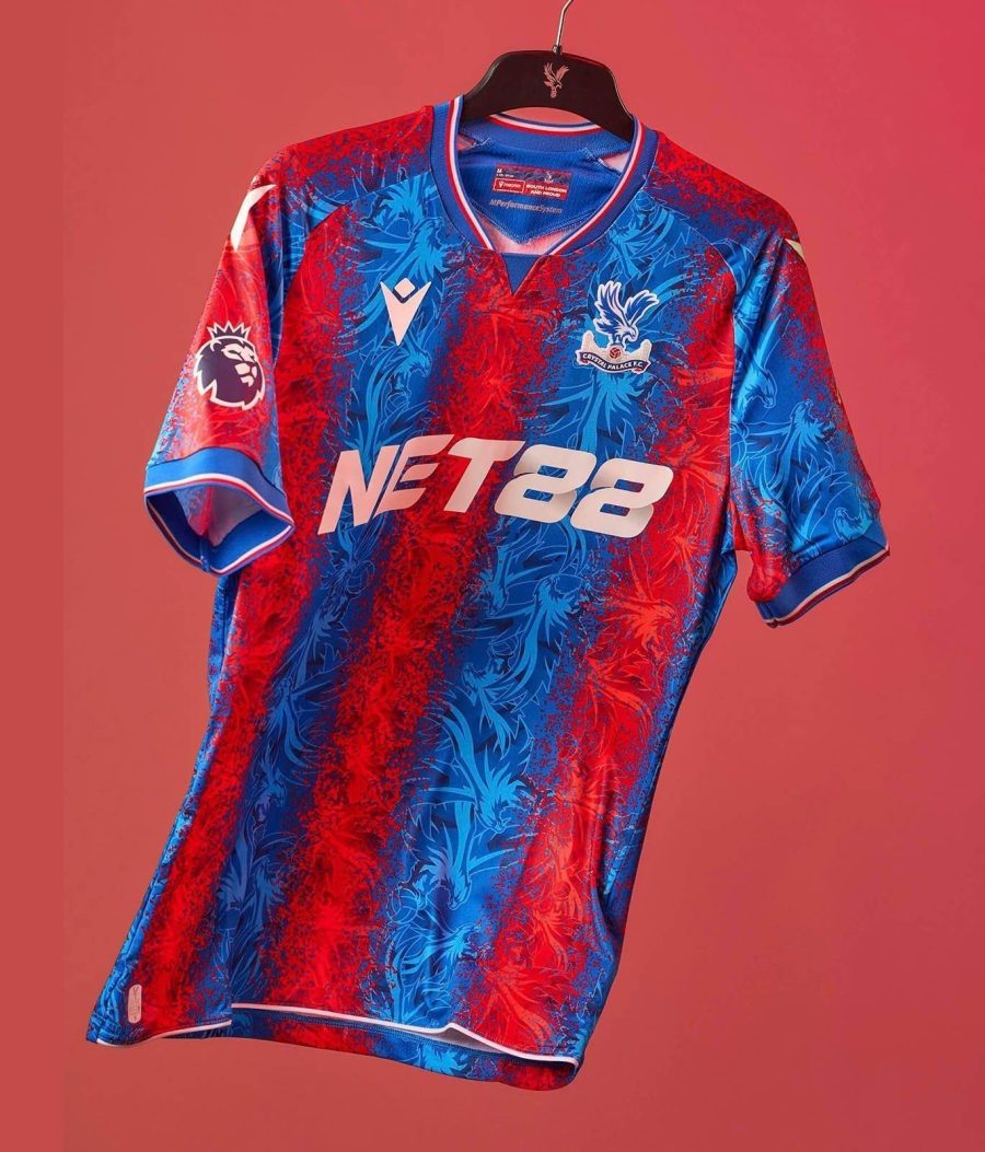 Crystal Palace thuisshirt 2024 2025 clubkleuren