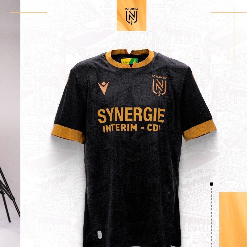 Jersey de football Nantes extérieur 2024 2025 couleur et design du club