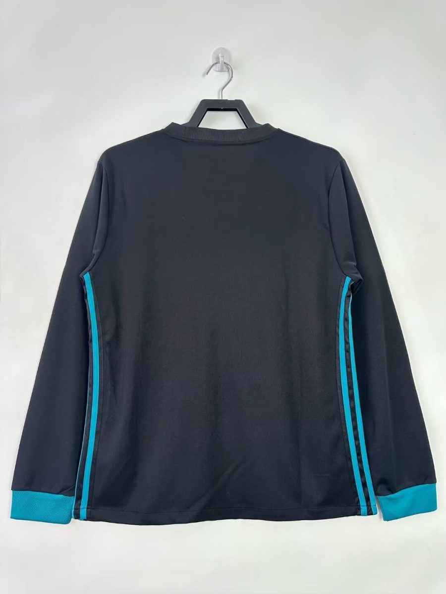 jersey-football-real-madrid-blanc-manches-longues-tenue-home-collection-deux-mille-dix-sept-deux-mille-dix-huit Jersey football Real Madrid blanc manches longues tenue home collection deux mille dix sept deux mille dix huit