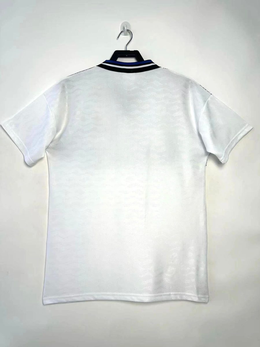 maillot-de-foot-inter-milan-exterieur-epoque-ronaldo-coupe-classique Voetbalshirt Inter Milan uitshirt uit het Ronaldo-tijdperk klassieke snit