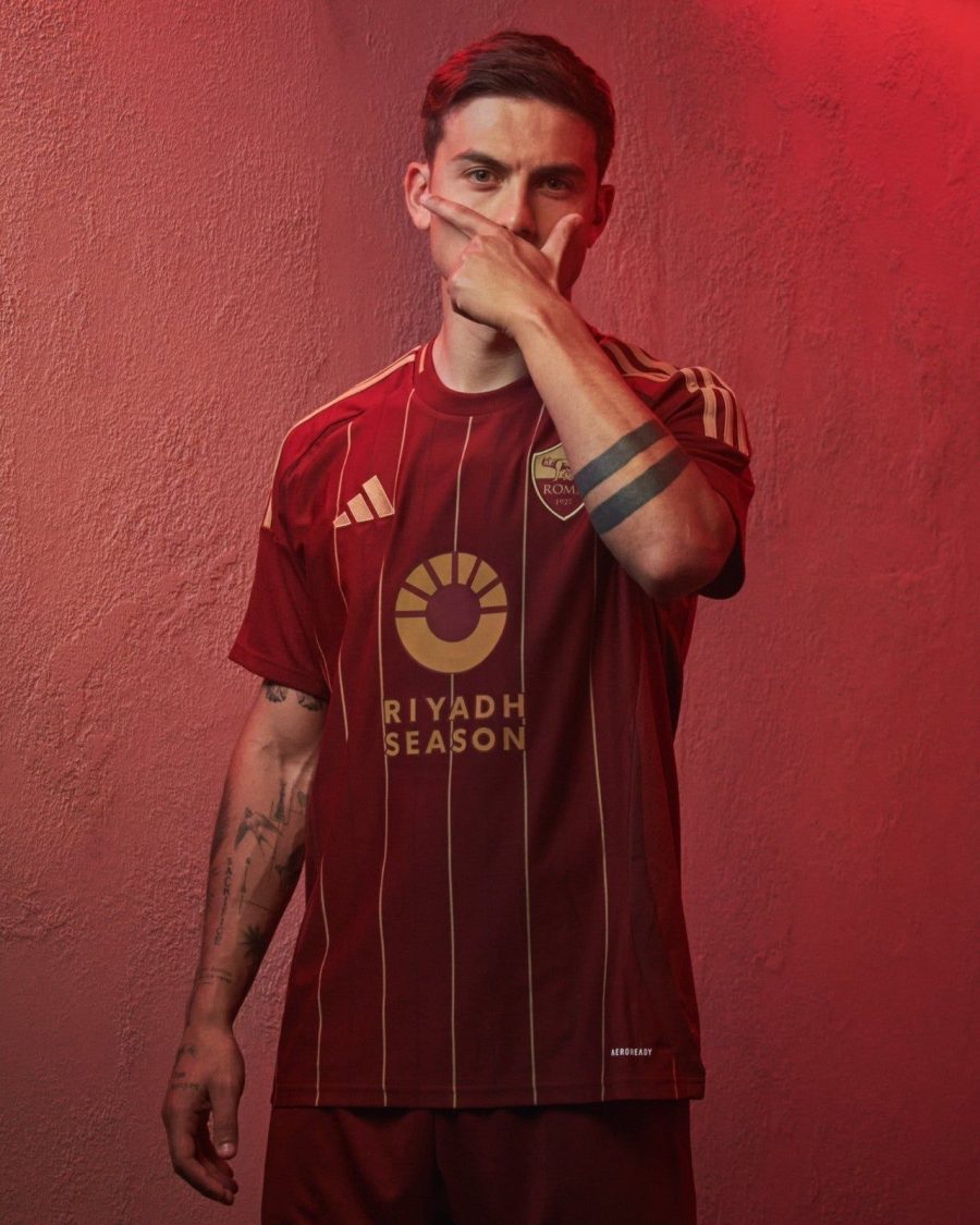 AS Roma thuisshirt voor supporters van de Italiaanse club