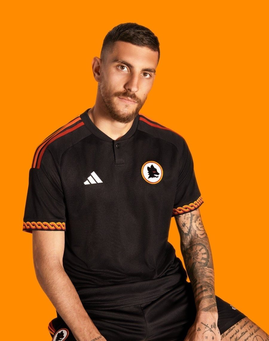 maillot-de-football-as-roma-troisieme-tenue-2023-2024-pour-supporter Voetbalshirt AS Roma derde tenue 2023 2024 voor supporters