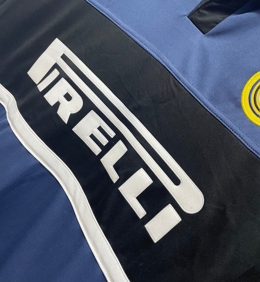 maillot-de-football-inter-milan-troisieme-tenue-retro-1998-1999 Inter Milaan retro derde tenue 1998-1999