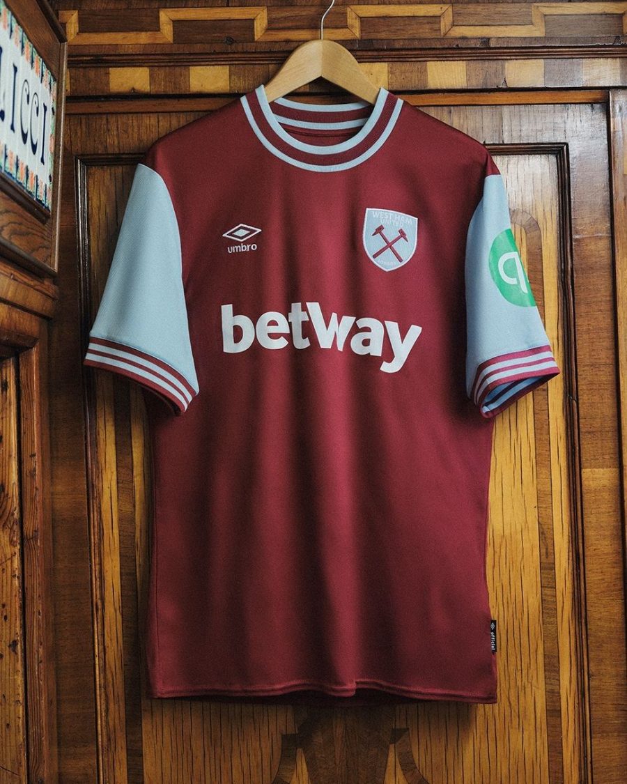 maillot-de-football-west-ham-united-couleur-bordeaux-domicile voetbalshirt West Ham United kleur bordeaux thuisshirt