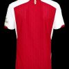 maillot-domicile-arsenal-saison-2023-2024-rouge-et-blanc-tenue-officielle-supporter Arsenal thuisshirt seizoen 2023 2024 rood en wit officiële supporterstenue