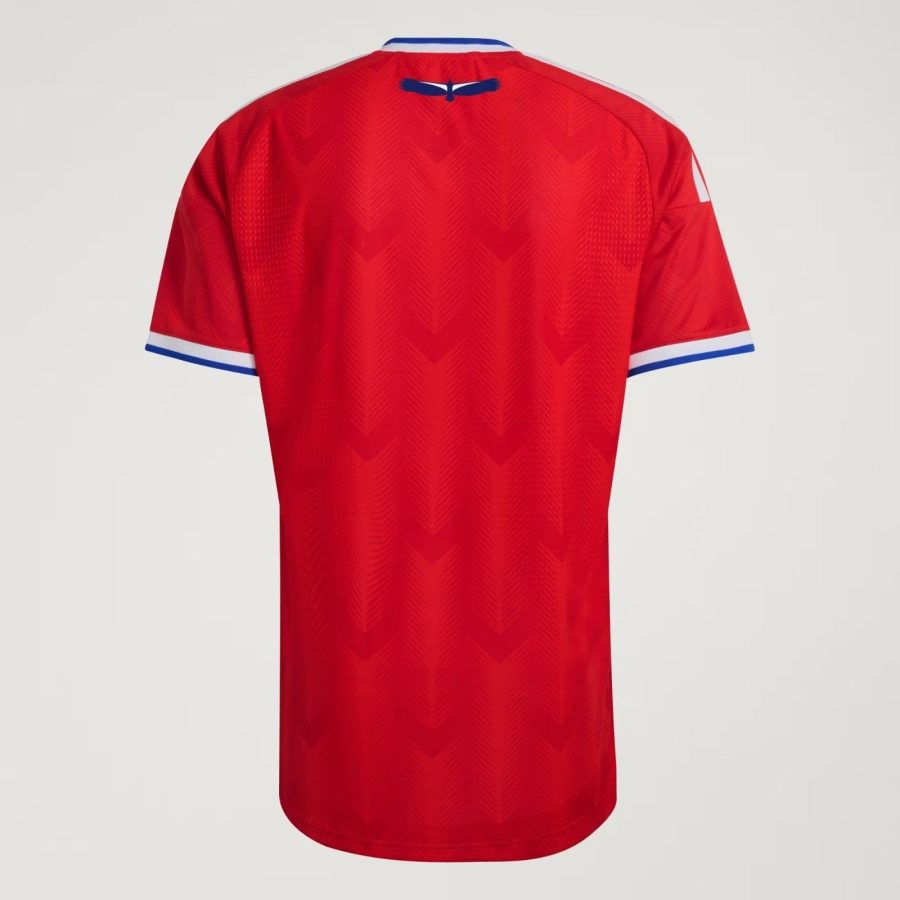 maillot-domicile-chili-2026-rouge-et-bleu-tenue-officielle-supporter Thuisshirt Chili 2026 rood en blauw officieel supporterstenue