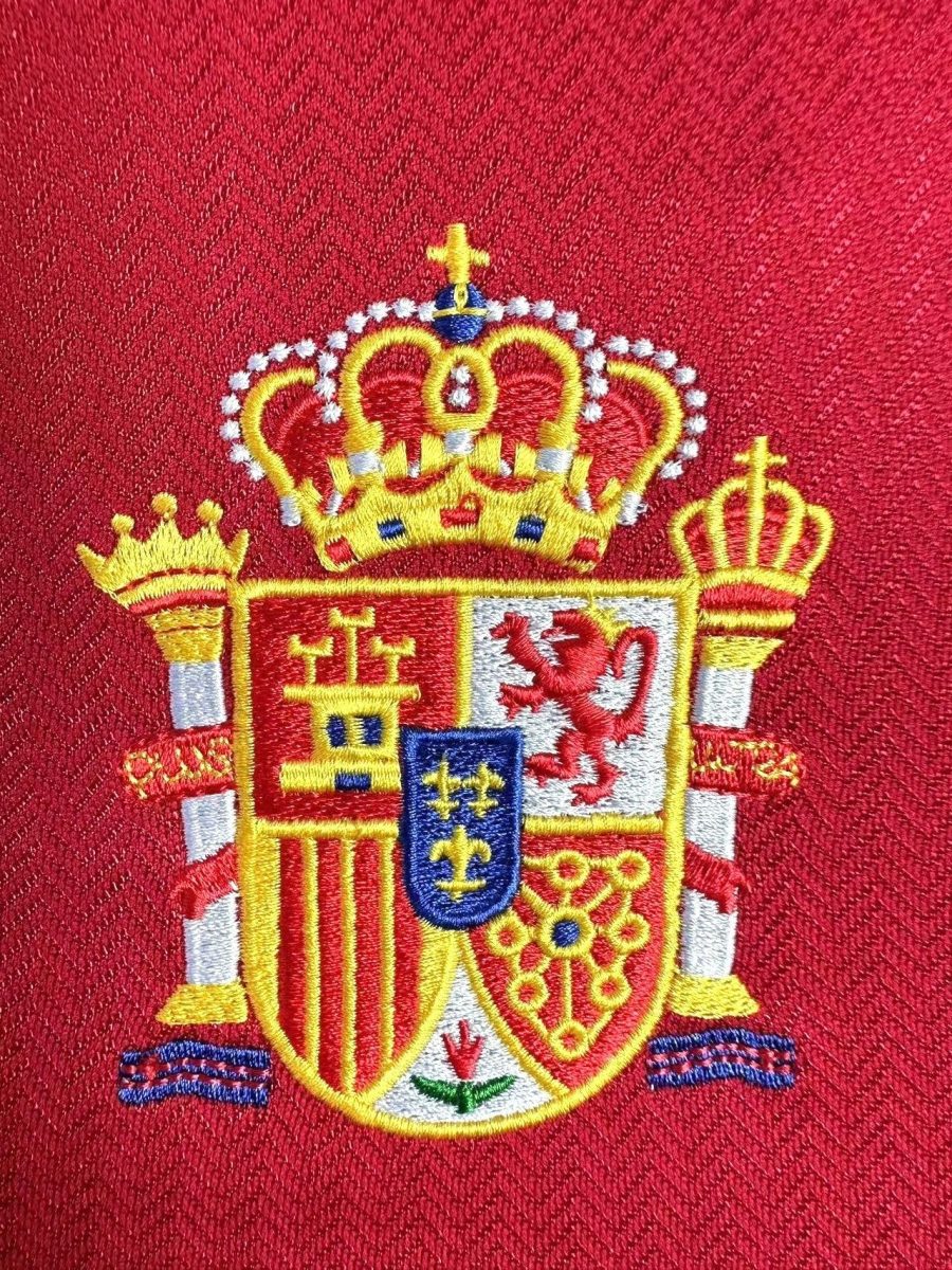maillot-domicile-espagne-coupe-du-monde-france-mille-neuf-cent-quatre-vingt-dix-huit thuisshirt Spanje WK Frankrijk 1998