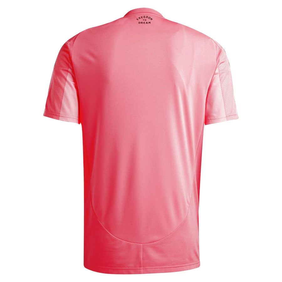 maillot-domicile-inter-miami-saison-2025-rose-pour-supporter-de-football Thuisshirt Inter Miami seizoen 2025 roze voor voetbalfans
