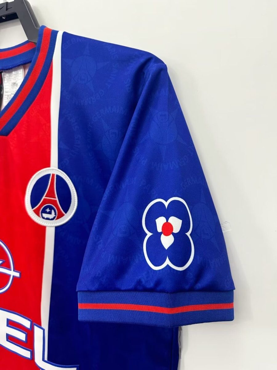 maillot-domicile-paris-saint-germain-saison-1995-1996-vintage Thuisshirt Paris Saint Germain seizoen 1995 1996 vintage