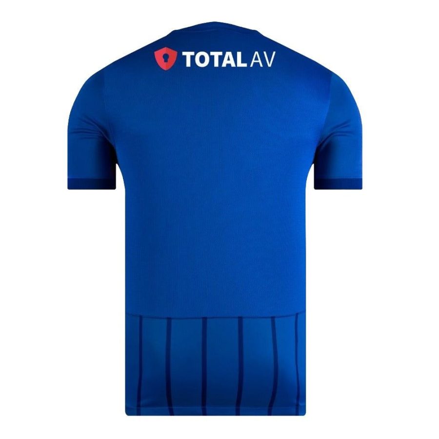 maillot-domicile-portsmouth-saison-2024-2025-tenue-officielle-de-football Portsmouth thuisshirt seizoen 2024 2025 officiële voetbaltenue
