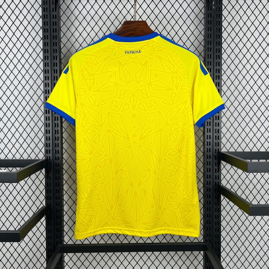 maillot-domicile-ukraine-saison-2026-tenue-officielle-de-football Thuisshirt Oekraïne seizoen 2026 officieel voetbaltenue