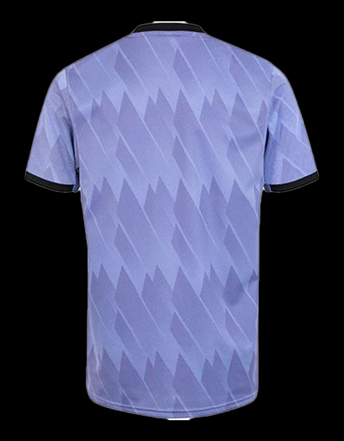 maillot-exterieur-real-madrid-saison-2022-2023-tenue-officielle-football Real Madrid Uitshirt seizoen 2022-2023 officieel voetbaltenue