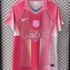 maillot-fc-barcelona-x-karol-g-rose FC BARCELONA x KAROL G ROSE SHIRT