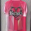 maillot-officiel-fc-barcelona-edition-rose-collaboration-karol-g-pour-supporters Officieel FC Barcelona shirt roze editie samenwerking Karol G voor supporters