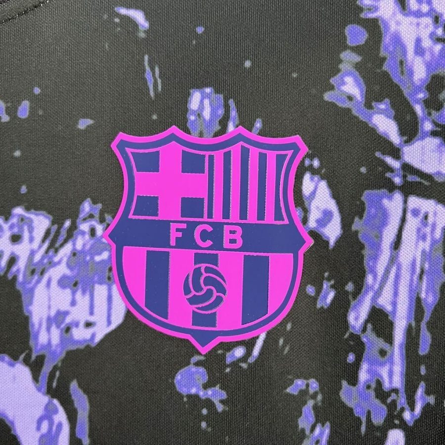 maillot-pre-match-fc-barcelona-saison-2025-2026-tenue-d-echauffement FC Barcelona pre-match shirt seizoen 2025 2026 warming-up tenue