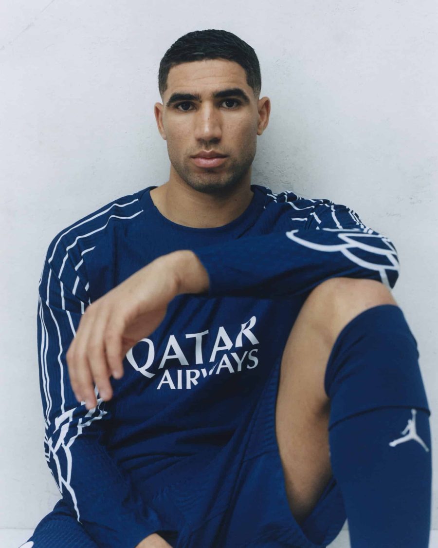 maillot-psg-fourth-manches-longues-saison-2024-2025 PSG vierde shirt lange mouwen seizoen 2024-2025