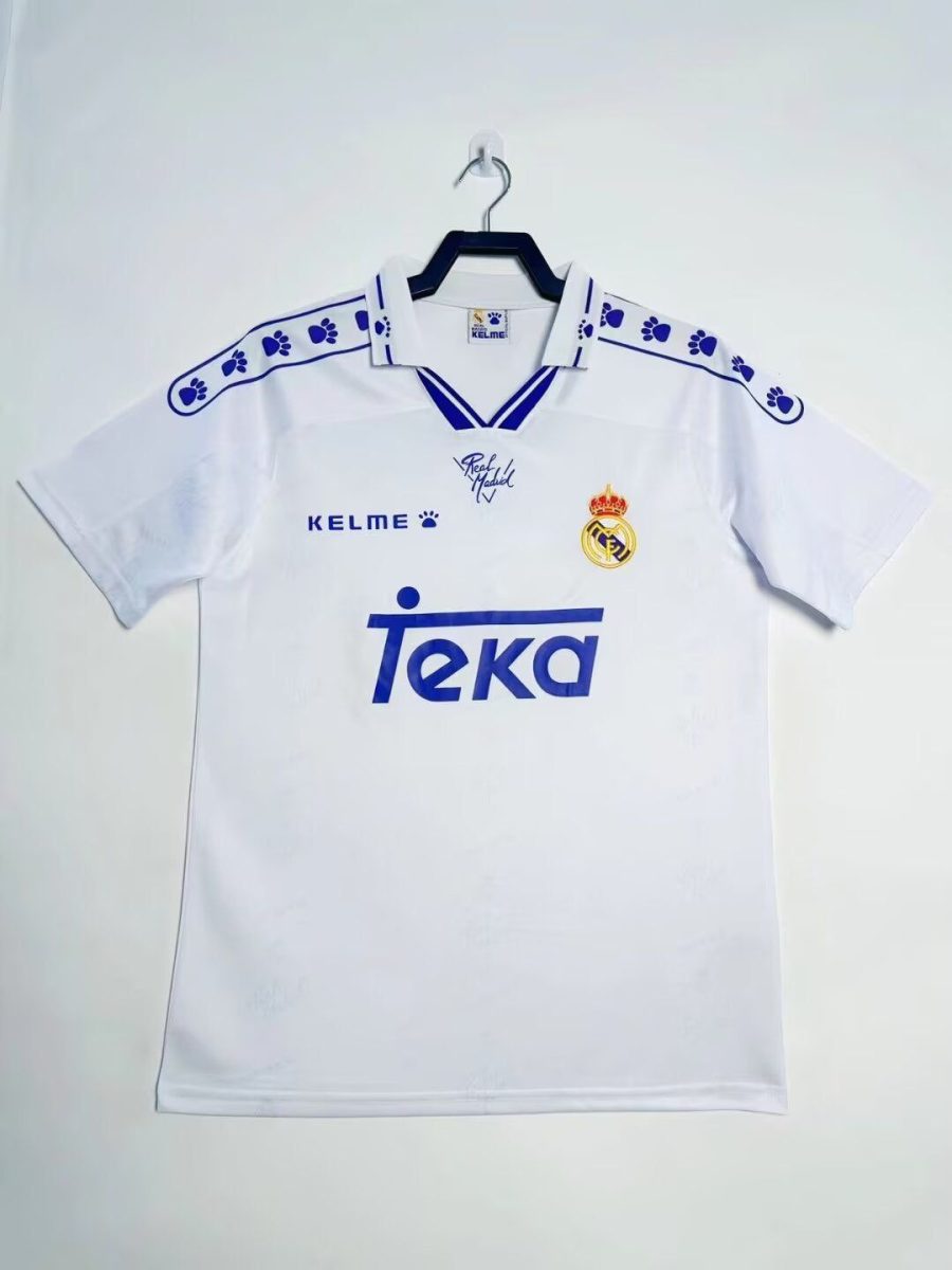 maillot-real-madrid-domicile-19941995 REAL MADRID THUISSHIRT 19941995