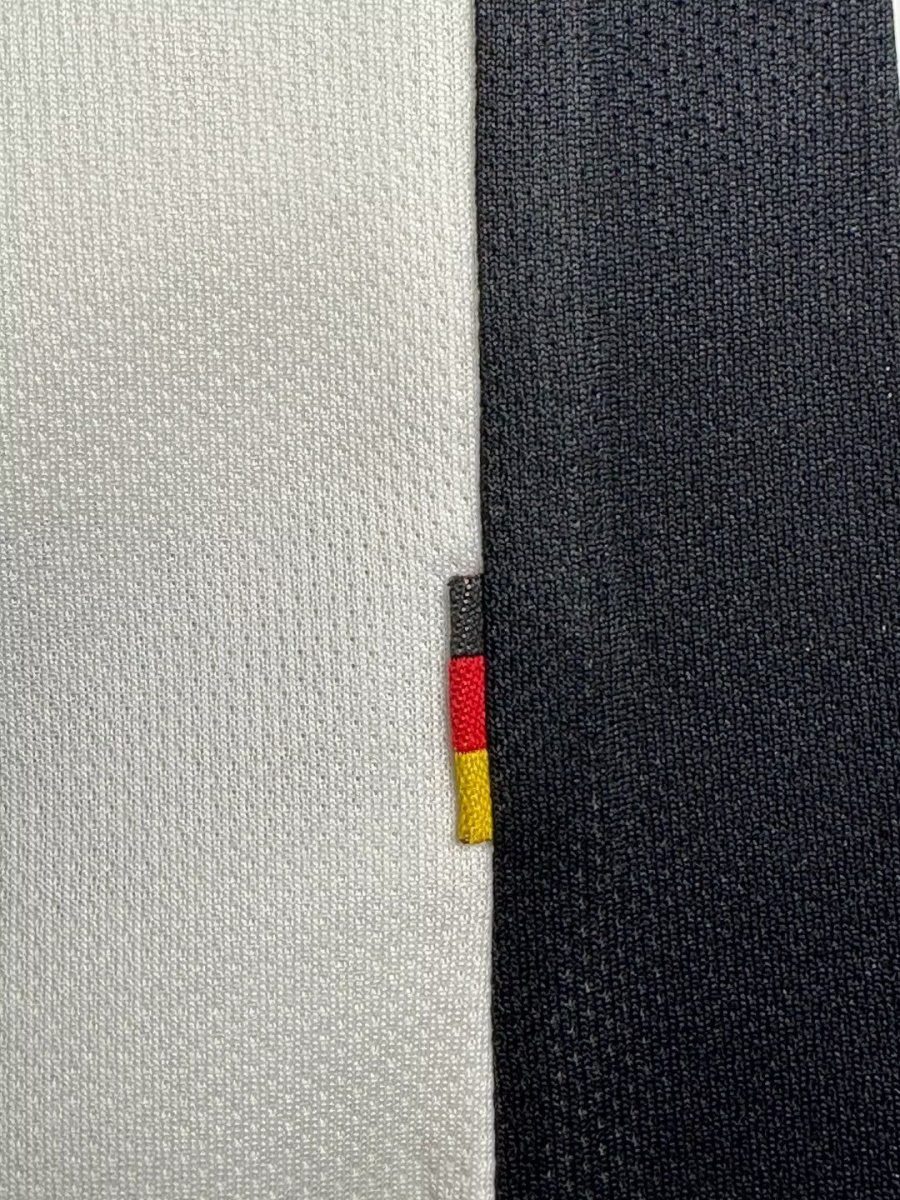 maillot-supporter-allemagne-domicile-fin-des-annees-1990 Supportersshirt Duitsland thuisshirt eind jaren 1990